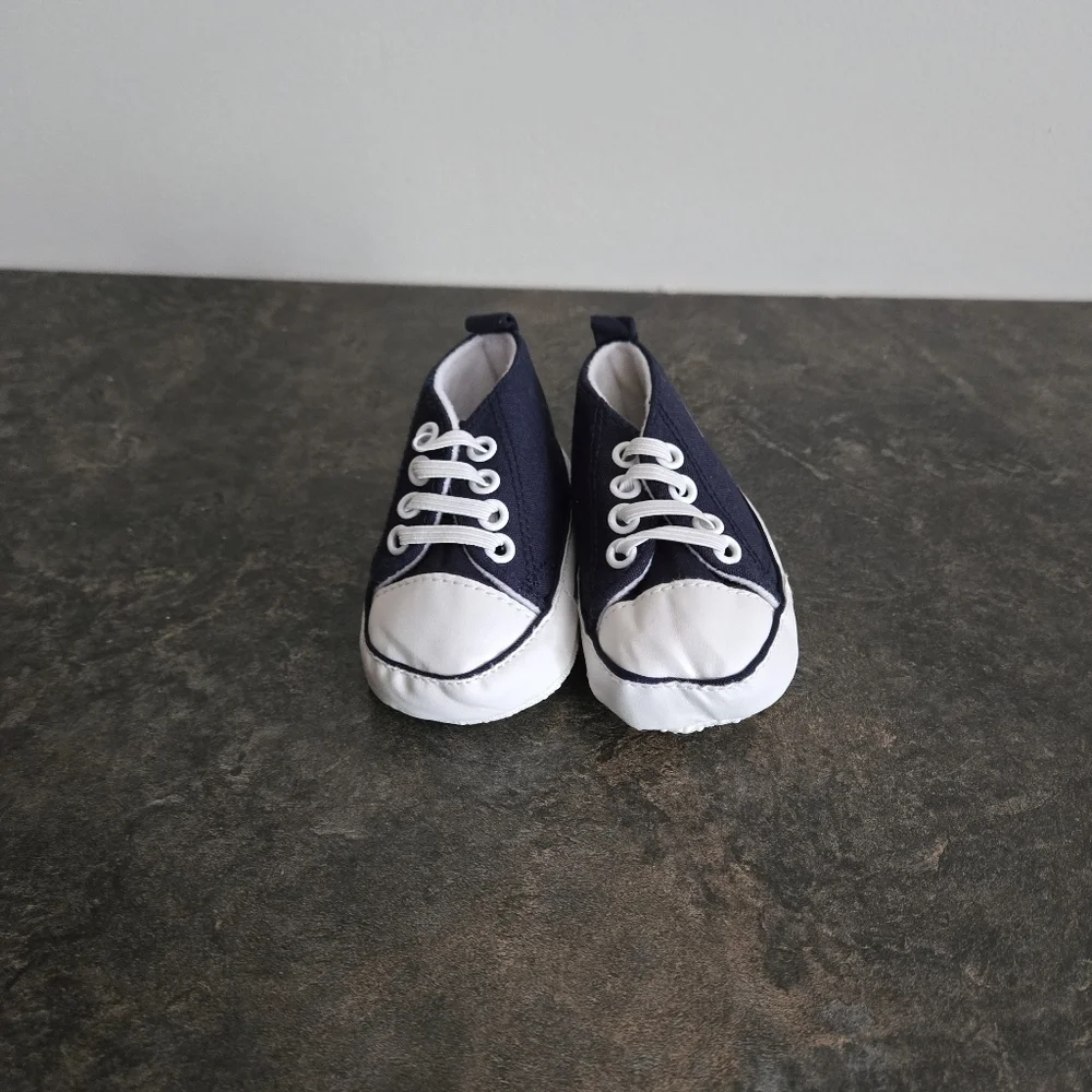 Patriots Baby Shoes Size 0-6 - Navy and White - Picture 7 of 12